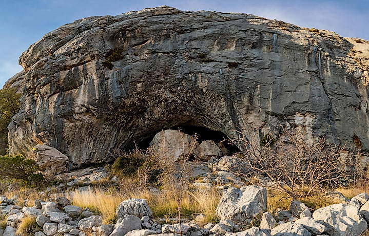 Marusici - The Cave